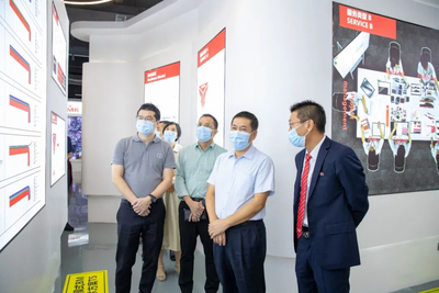 东莞市长安镇领导造访